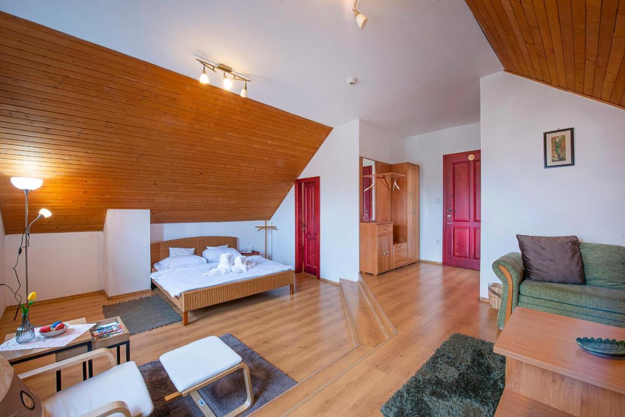 Hotel Penzion Familia Poprad Exteriér fotografie
