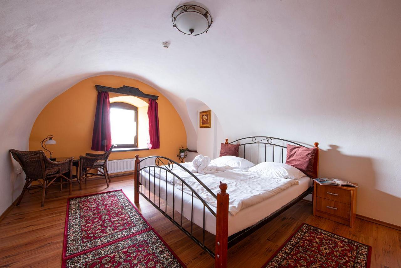 Hotel Penzion Familia Poprad Exteriér fotografie